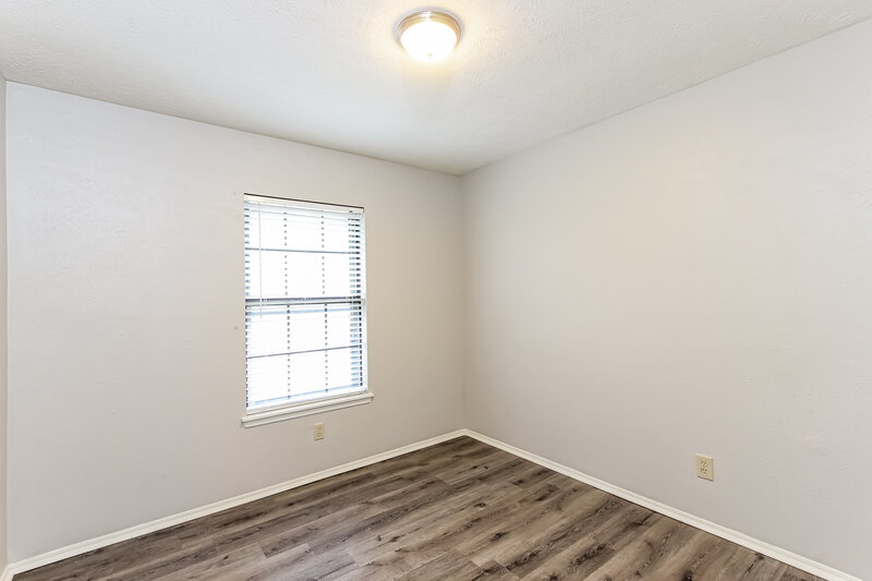 2,105/Mo, 1435 Colborne Dr Mesquite, TX 75149 Bedroom View 2