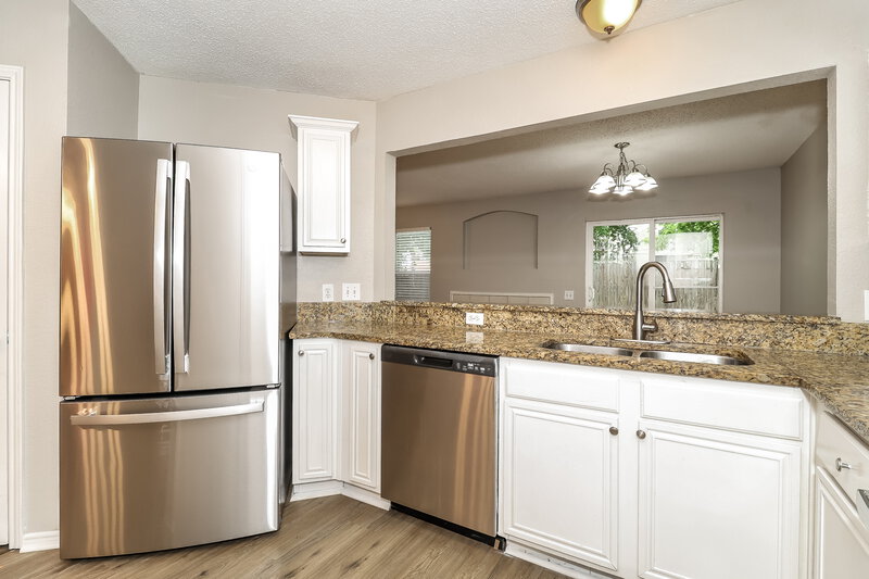 1,875/Mo, 8564 Charleston Avenue Fort Worth, TX 76123 Kitchen View