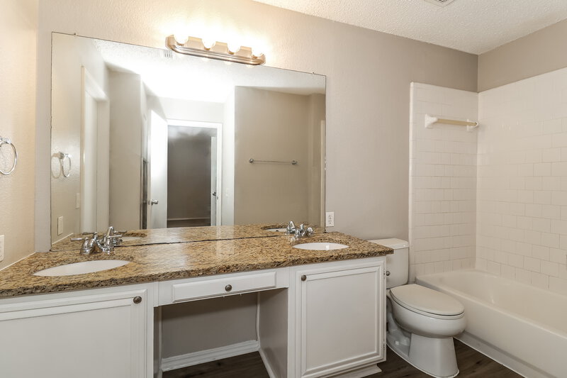 1,875/Mo, 8564 Charleston Avenue Fort Worth, TX 76123 Main Bathroom View