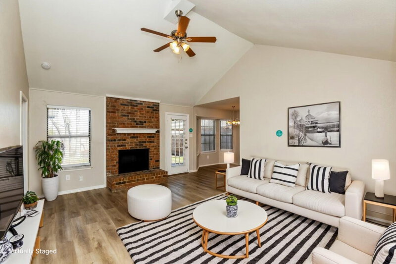 1,840/Mo, 1354 Gainsborough Way Fort Worth, TX 76134 Misc View 2