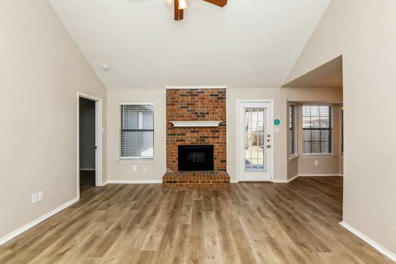 1,840/Mo, 1354 Gainsborough Way Fort Worth, TX 76134 Misc View 4