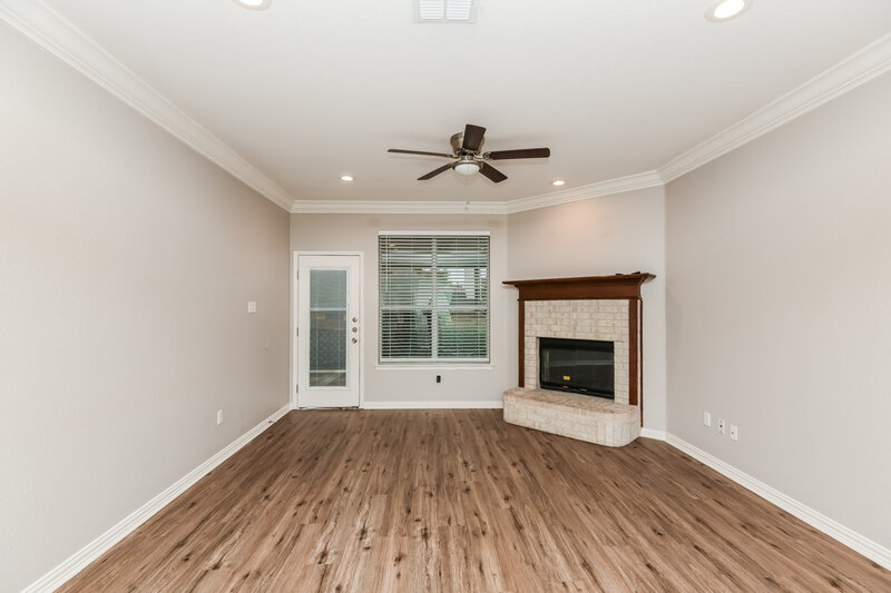 2,115/Mo, 9908 Legacy Dr Fort Worth, TX 76108 Living Room View