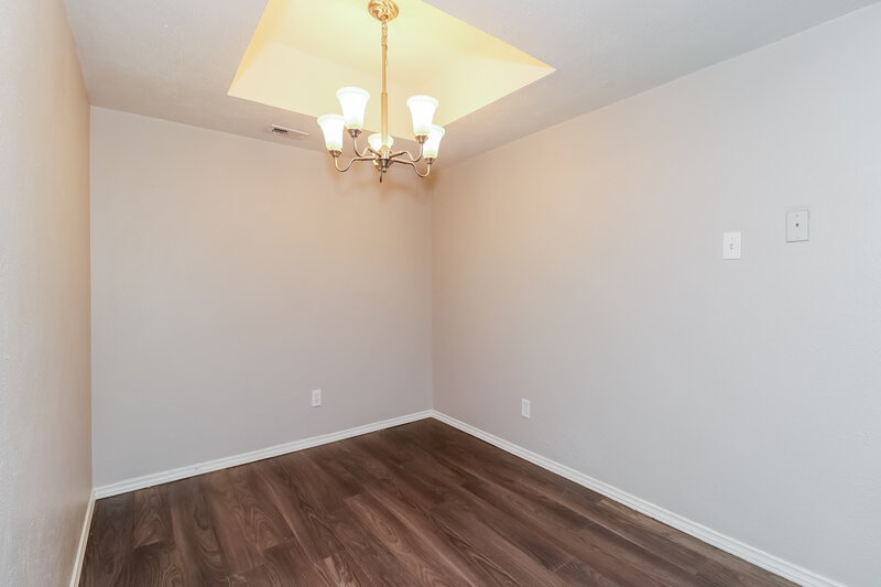 2,355/Mo, 5018 Lewis Trail Grand Prairie, TX 75052 Dining Room View