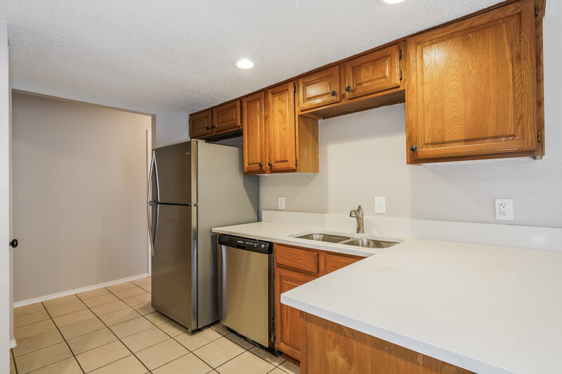 1,965/Mo, 705 Nightingale Cir Mansfield, TX 76063 Kitchen View