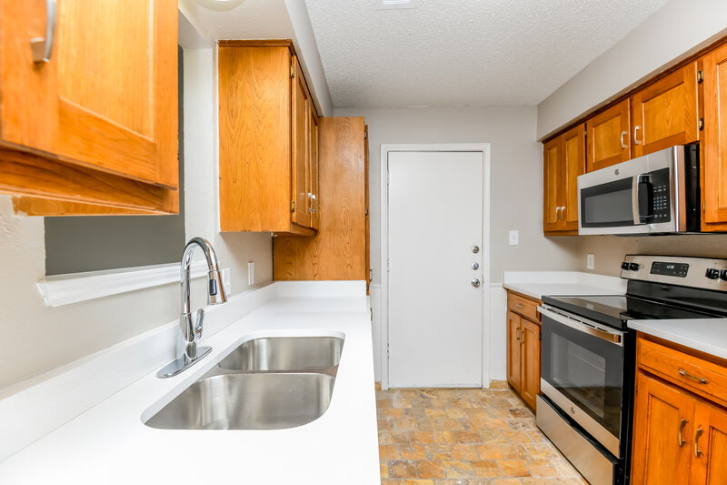 2,270/Mo, 2321 Oakside Dr Arlington, TX 76016 Misc View 8