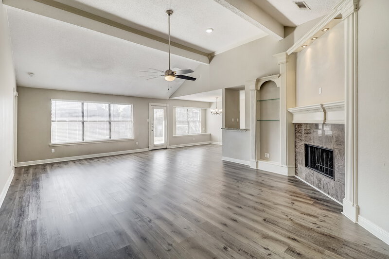 2,210/Mo, 821 Clement Drive Cedar Hill, TX 75104 Living Room View