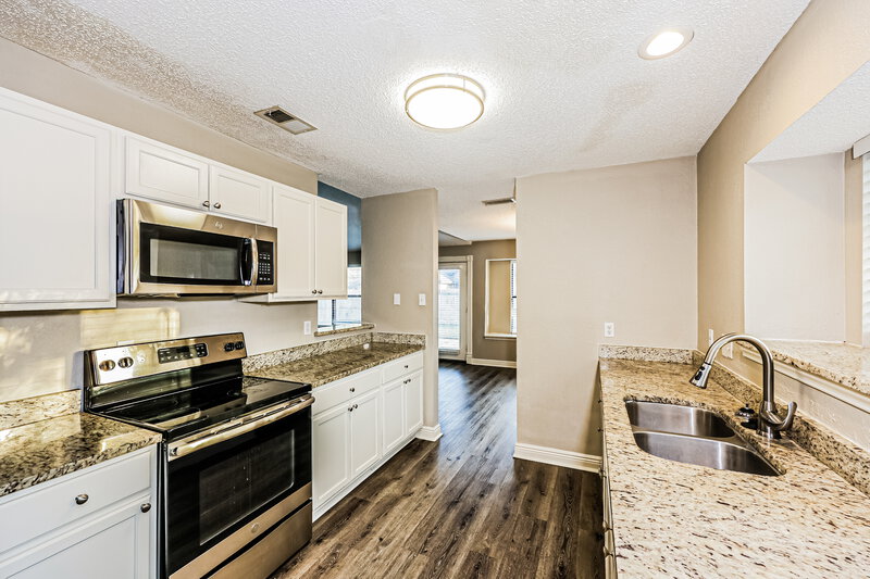 2,210/Mo, 821 Clement Drive Cedar Hill, TX 75104 Kitchen View 2