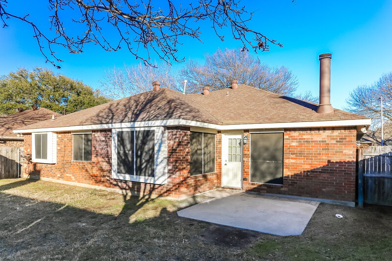 2,130/Mo, 8324 Auburn Dr Fort Worth, TX 76123 Rear View