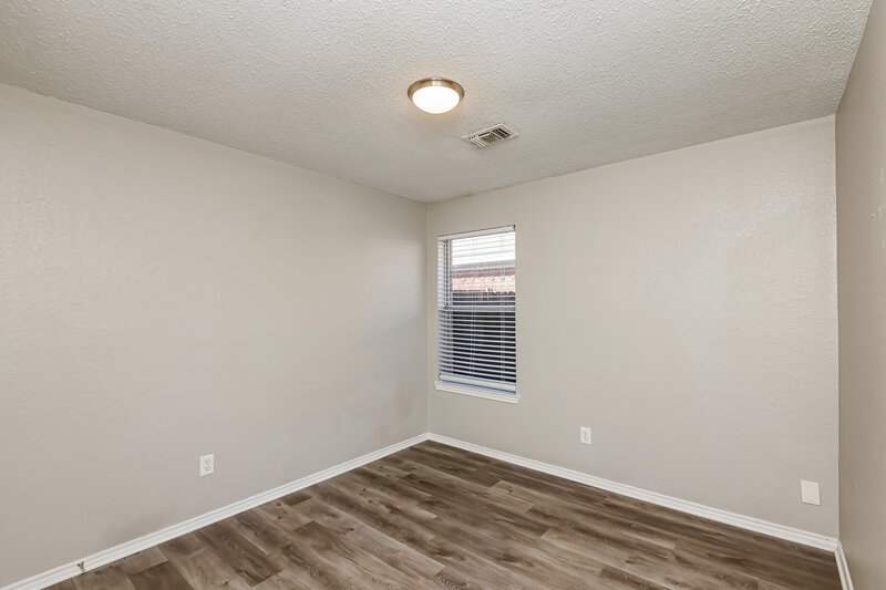 2,015/Mo, 7027 Nohl Ranch Road Fort Worth, TX 76133 Bedroom View