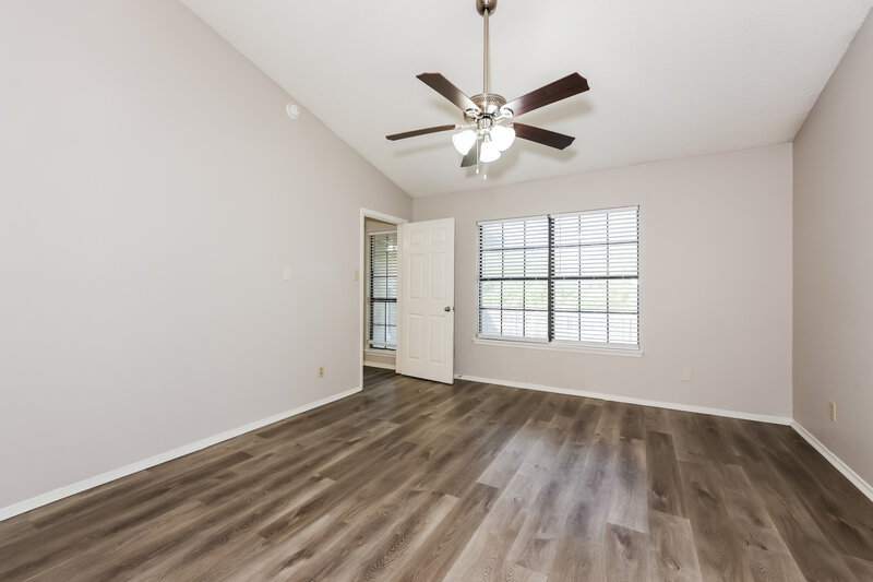 3,690/Mo, 116 Wildwood Dr Desoto, TX 75115 Main Bedroom View 2