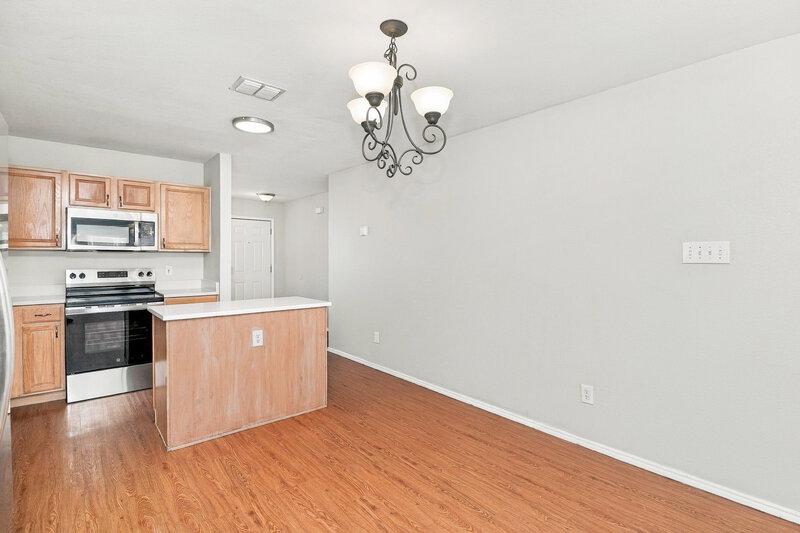 2,100/Mo, 2325 Northway Denton, TX 76207 Dining Room View