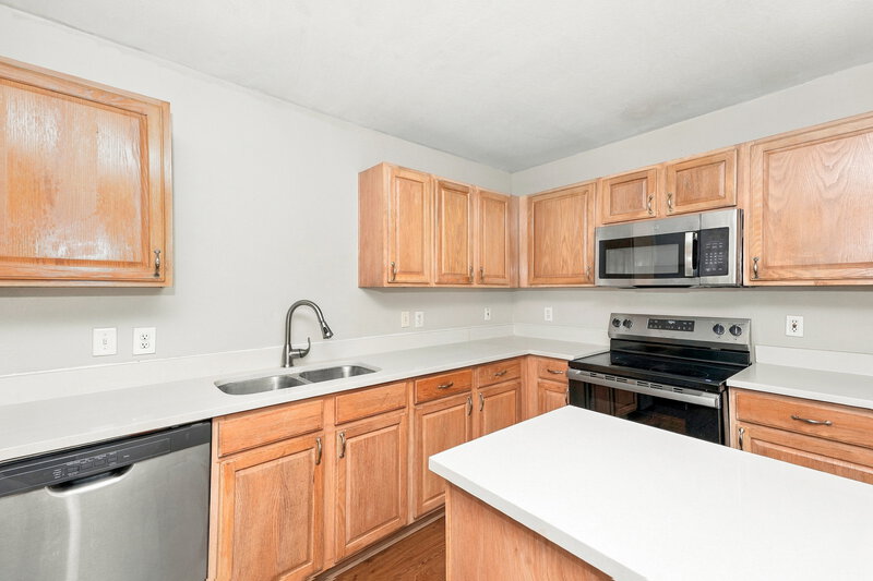 2,100/Mo, 2325 Northway Denton, TX 76207 Kitchen View