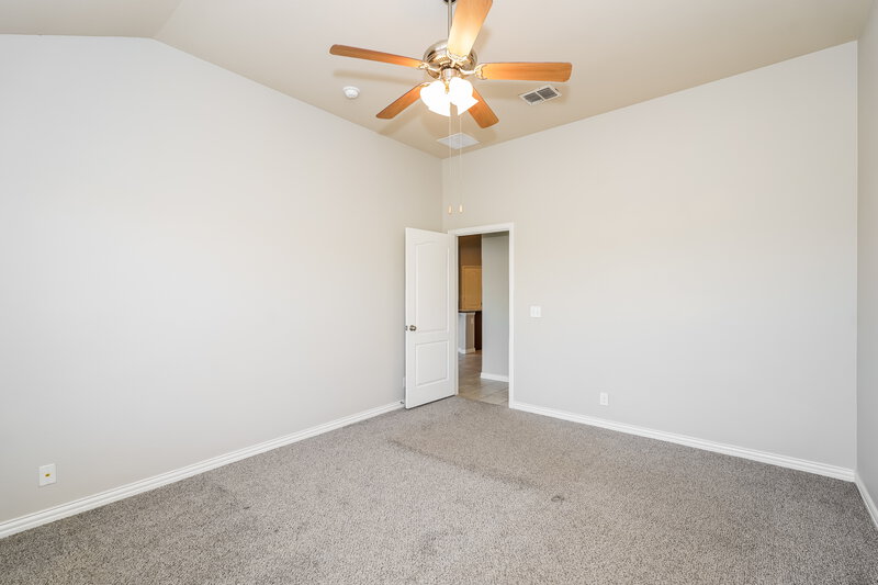 2,180/Mo, 4933 Lemon Grove Dr Fort Worth, TX 76135 Main Bedroom View