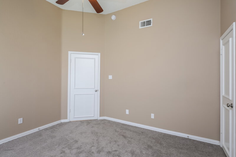 2,325/Mo, 814 Lovingham Drive Arlington, TX 76017 Master Bedroom View