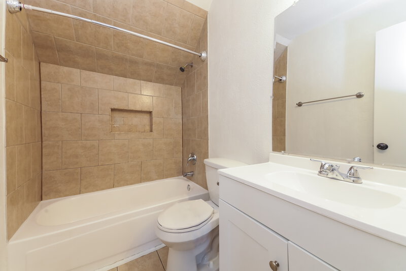 2,210/Mo, 1105 Greenbriar Ln Lancaster, TX 75146 Misc View 12