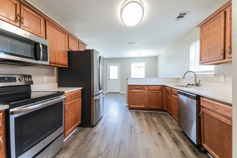 2,160/Mo, 1107 Caroline Dr Princeton, TX 75407 Kitchen View