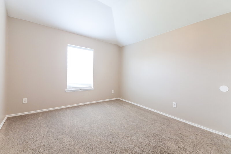 2,160/Mo, 1107 Caroline Dr Princeton, TX 75407 Bedroom View 3