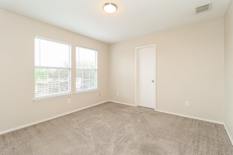 2,240/Mo, 2246 Midbury Dr Lancaster, TX 75134 Bedroom View 2