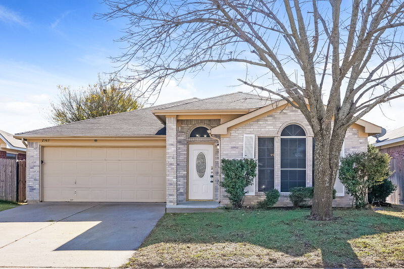 1,680/Mo, 2363 Kelton Street Fort Worth, TX 76133 External View