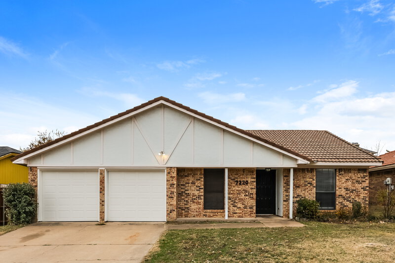 1,685/Mo, 7320 Ridge Rd W Fort Worth, TX 76133 External View