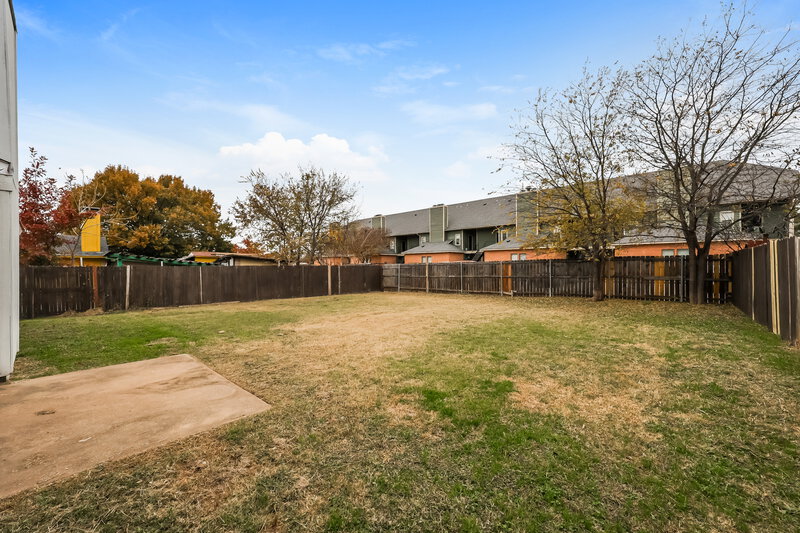 1,685/Mo, 7320 Ridge Rd W Fort Worth, TX 76133 Rear View 2