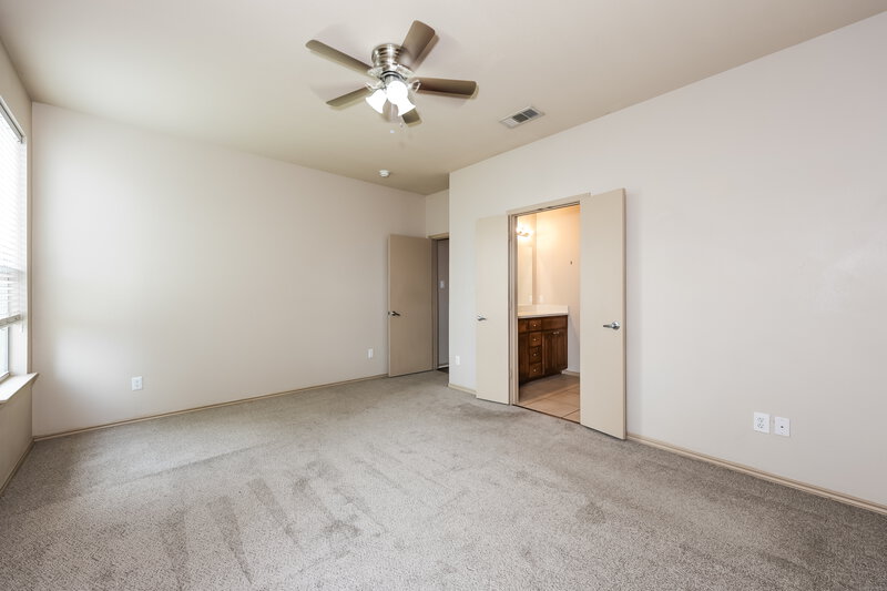 2,090/Mo, 9925 Fressia Ln Fort Worth, TX 76108 Main Bedroom View