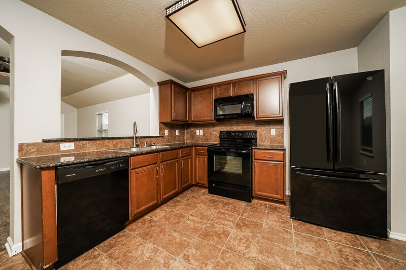 2,130/Mo, 1106 Bellevue Dr Princeton, TX 75407 Kitchen View