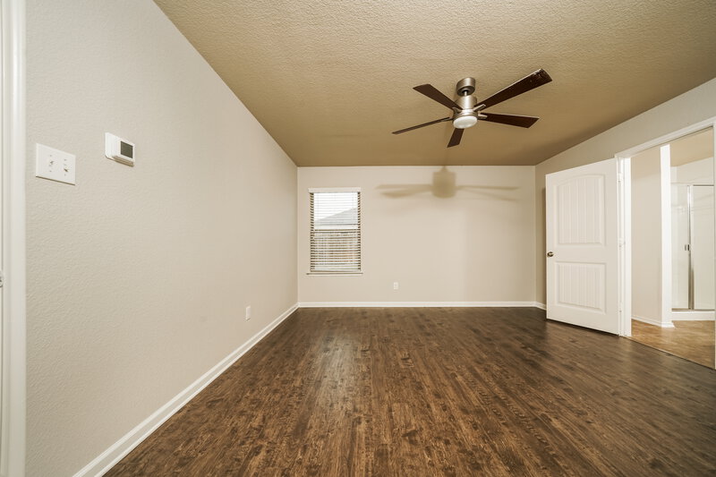 2,130/Mo, 1106 Bellevue Dr Princeton, TX 75407 Main Bedroom View