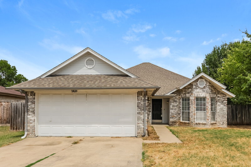 1,835/Mo, 9105 Cranwell Ct Fort Worth, TX 76134 External View