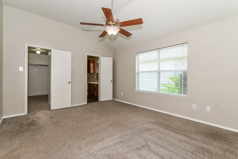 1,930/Mo, 1328 Riviera Dr Princeton, TX 75407 Main Bedroom View 2