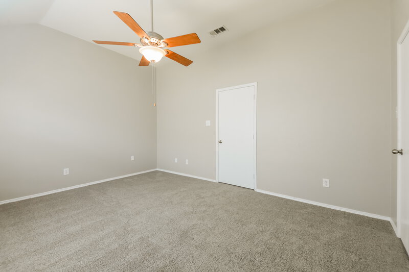 2,055/Mo, 1328 Riviera Dr Princeton, TX 75407 Main Bedroom View 2