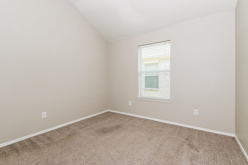 1,930/Mo, 1328 Riviera Dr Princeton, TX 75407 Bedroom View 3
