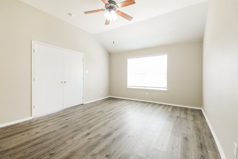 2,055/Mo, 1328 Riviera Dr Princeton, TX 75407 Bonus Room View