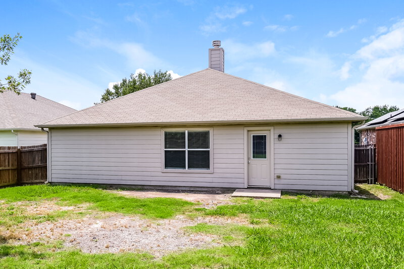 1,930/Mo, 1328 Riviera Dr Princeton, TX 75407 Rear View