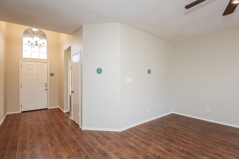 2,070/Mo, 1513 Becky Lane Lancaster, TX 75134 Living Room View 3