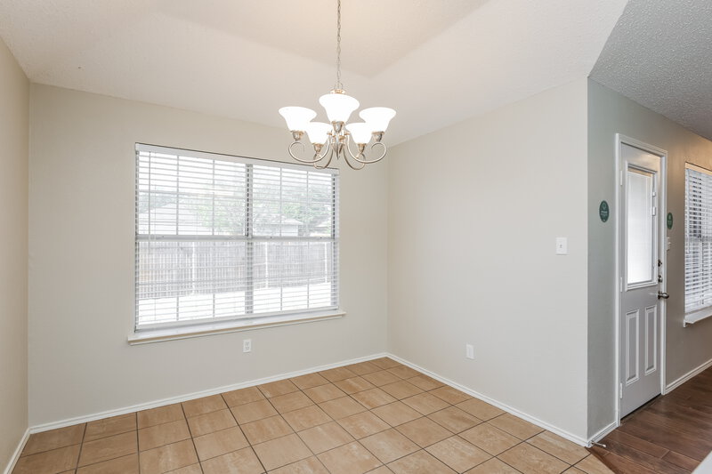 2,070/Mo, 1513 Becky Lane Lancaster, TX 75134 Dining Room View