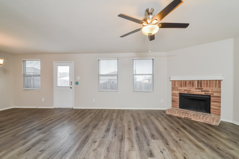 2,280/Mo, 3041 Paint Brush Place Lancaster, TX 75134 Living Room View