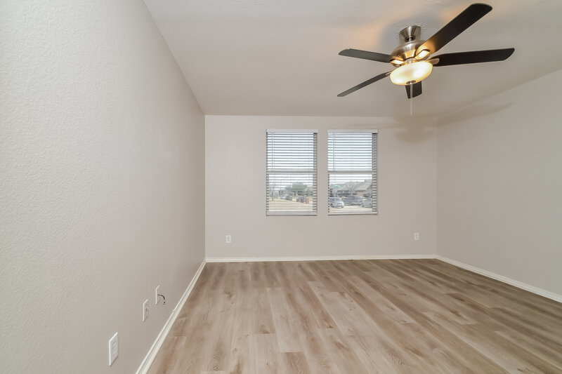 2,280/Mo, 3041 Paint Brush Place Lancaster, TX 75134 Main Bedroom View
