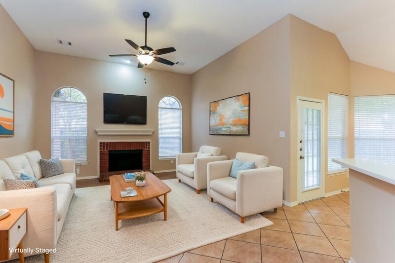 2,735/Mo, 1510 Lost Creek Dr DeSoto, TX 75115 Misc View