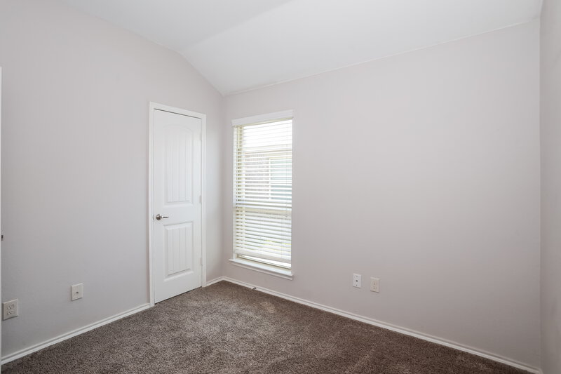 2,095/Mo, 1305 Silver Ln Aubrey, TX 76227 Bedroom View