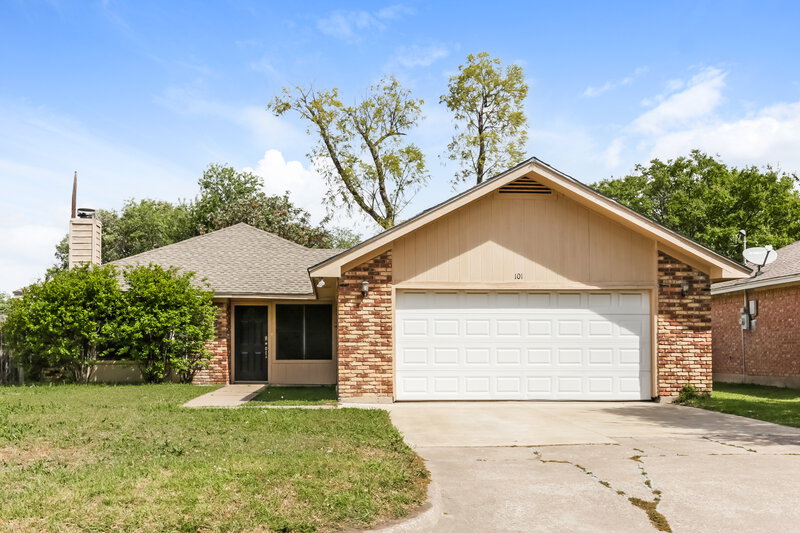 2,365/Mo, 101 Colony Dr Arlington, TX 76002 External View