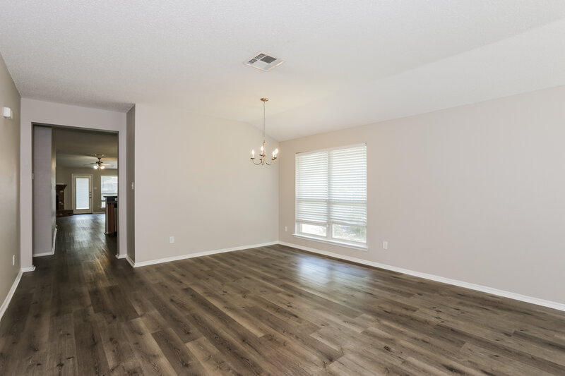 2,465/Mo, 1711 Venus Dr W Lancaster, TX 75134 Family Room View