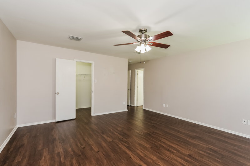 2,085/Mo, 1833 Foxfield Justin, TX 76247 Main Bedroom View