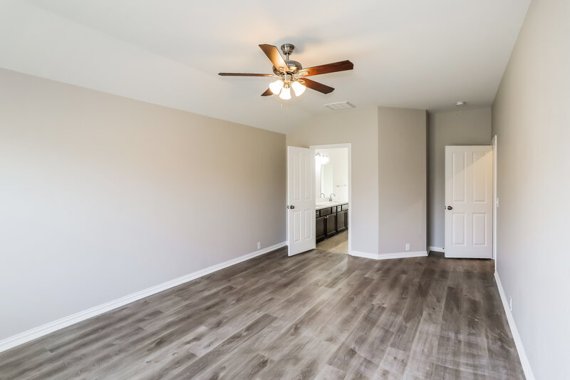 2,625/Mo, 1813 Sparrow Ln Aubrey, TX 76227 Main Bedroom View 2