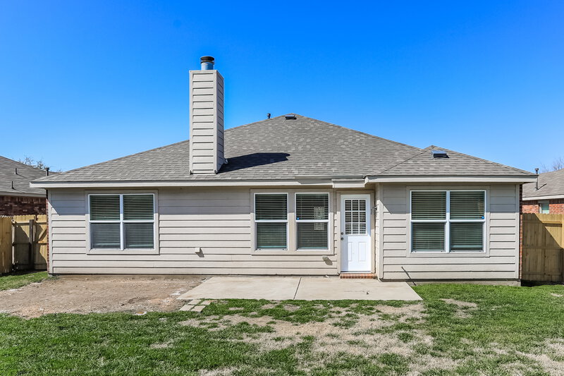 2,625/Mo, 1813 Sparrow Ln Aubrey, TX 76227 Rear View