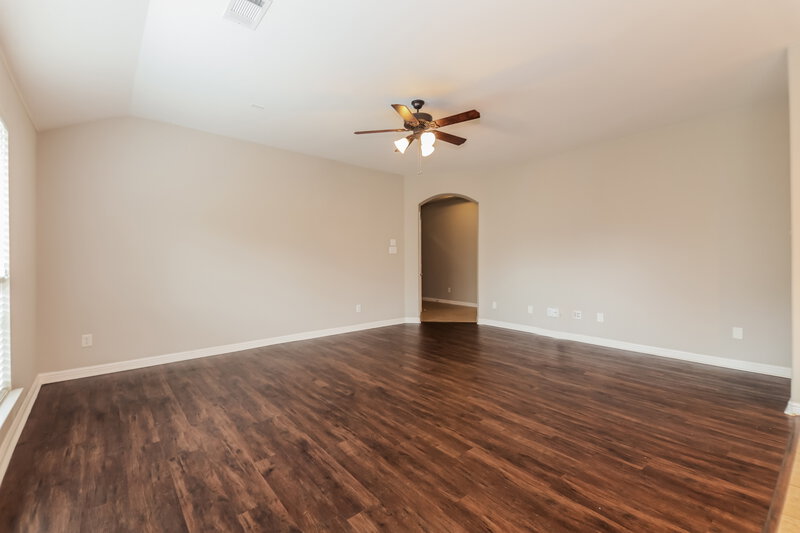 1,950/Mo, 1404 Nightingale Dr Aubrey, TX 76227 Living Room View 3