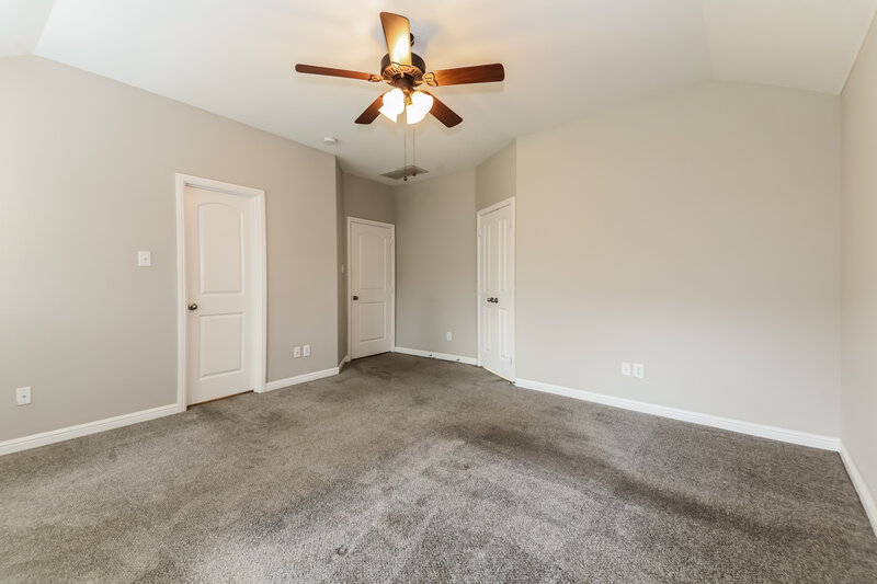 1,950/Mo, 1404 Nightingale Dr Aubrey, TX 76227 Main Bedroom View 2