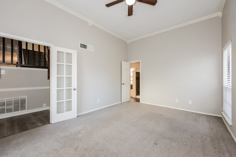 2,595/Mo, 2205 Gladstone Dr Arlington, TX 76018 Main Bedroom View