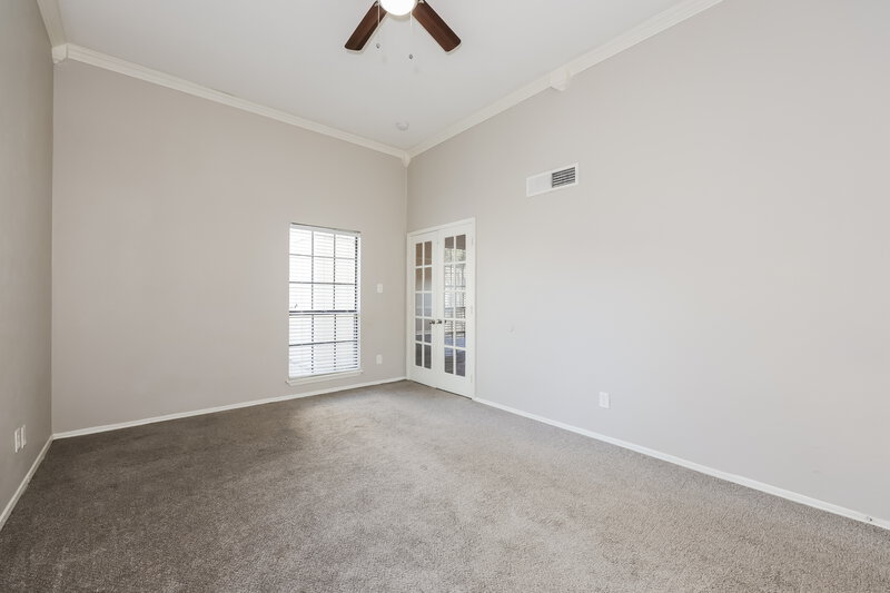 2,595/Mo, 2205 Gladstone Dr Arlington, TX 76018 Main Bedroom View 2