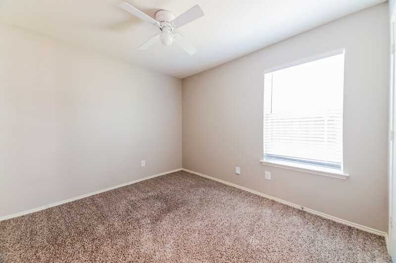 1,860/Mo, 420 Fireside Pl Royse City, TX 75189 Bedroom View 2